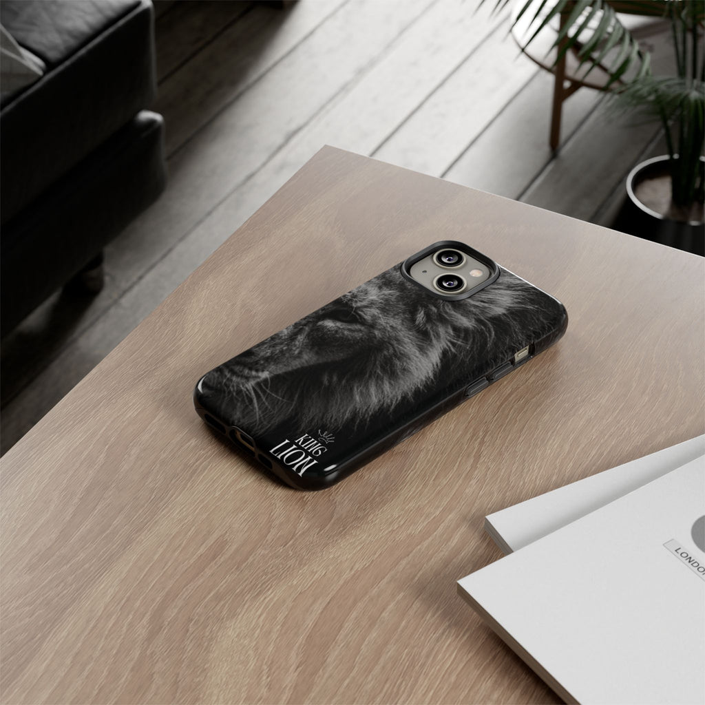 King Lion Phone Case — Majestic Wildlife Aesthetic Cover